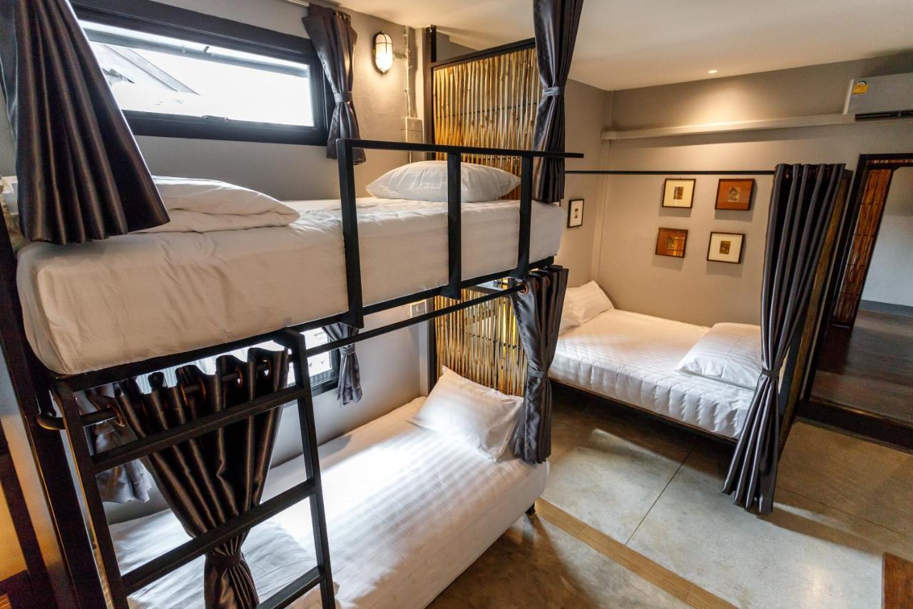 Hostel One Art And Gallery Τσιάνγκ Μάι Εξωτερικό φωτογραφία