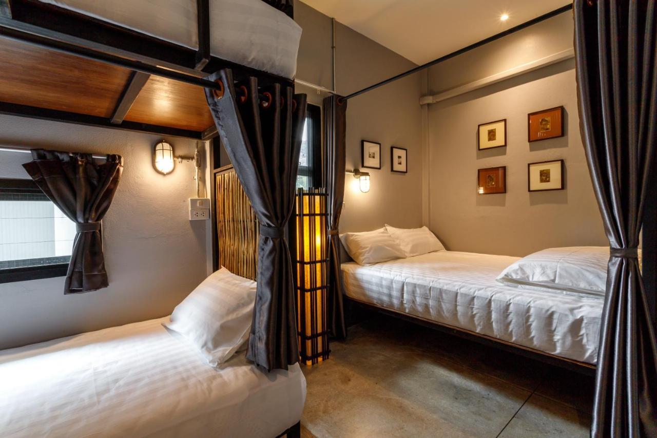 Hostel One Art And Gallery Τσιάνγκ Μάι Εξωτερικό φωτογραφία